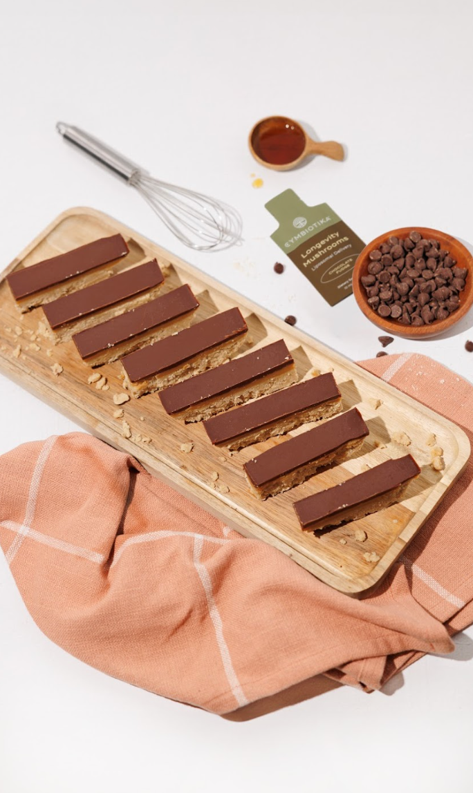 No Bake Healthy “Twix” Bars