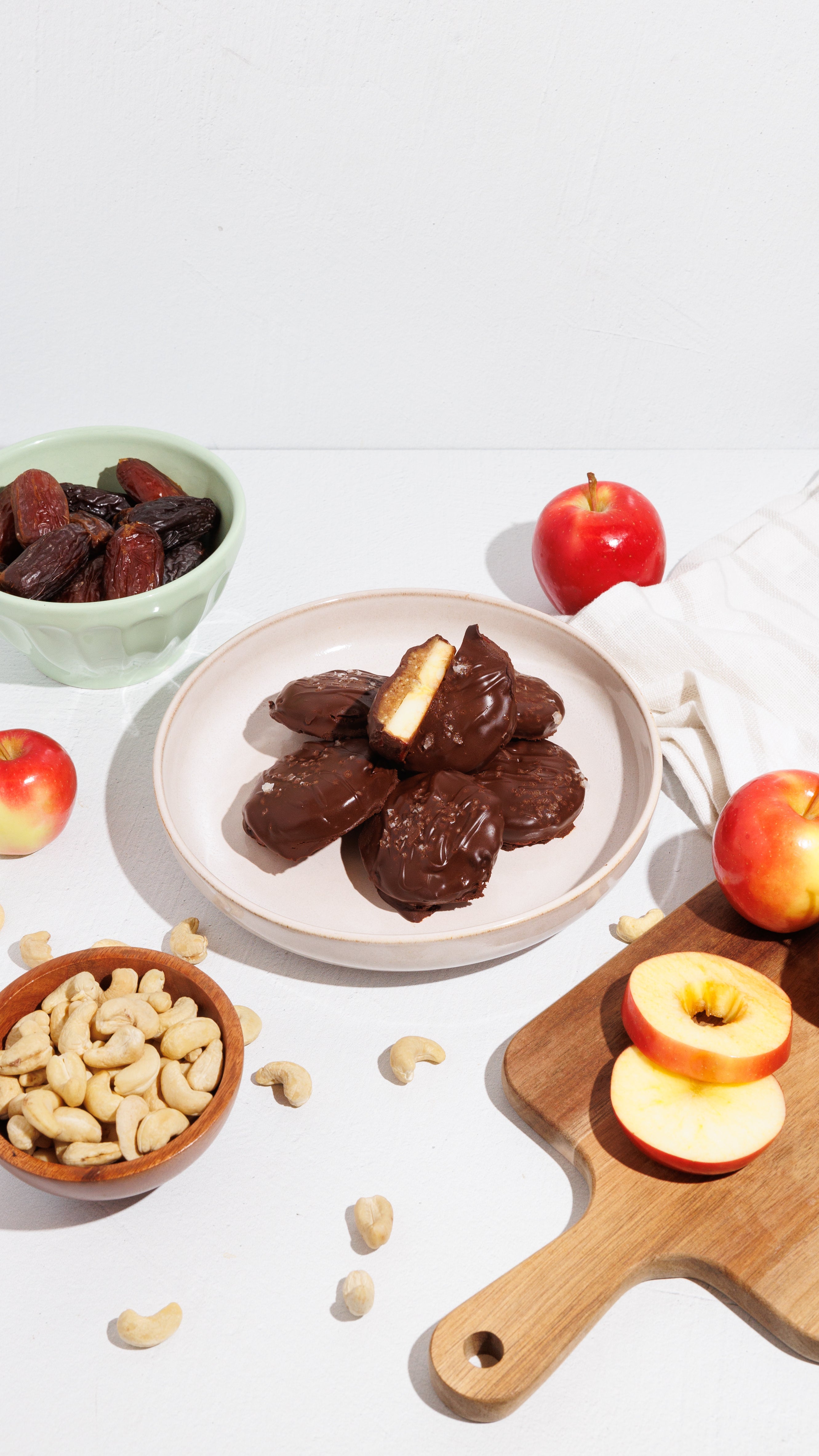 Chocolate Apple Date Rounds with Homemade Cashew Butter